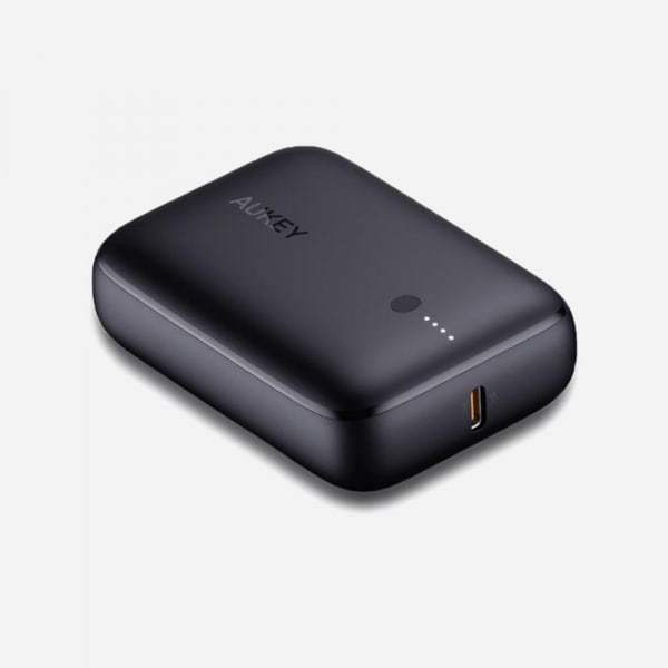 Aukey On-The-Go Bundle (10000mAh Powerbank + USB-C to Lightning Cable + USB-C Adapter)
