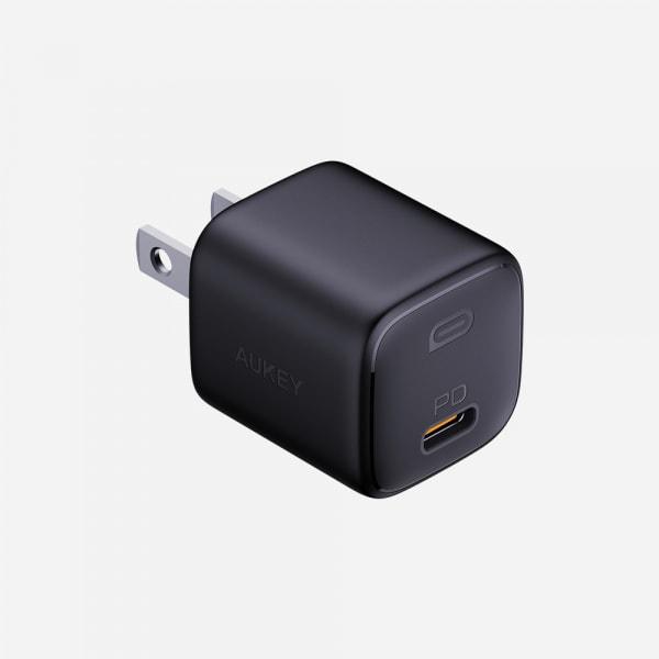 Aukey On-The-Go Bundle (10000mAh Powerbank + USB-C to Lightning Cable + USB-C Adapter)