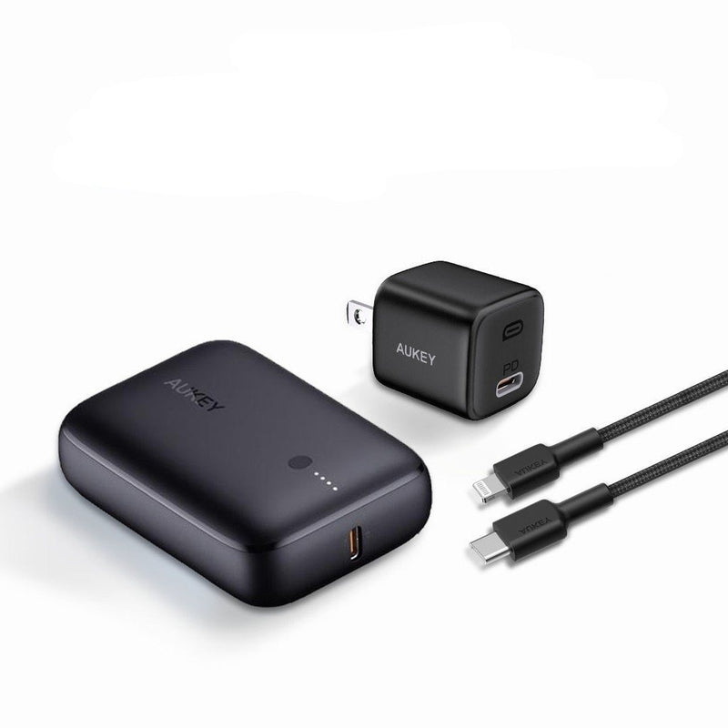 Aukey On-The-Go Bundle (10000mAh Powerbank + USB-C to Lightning Cable + USB-C Adapter)