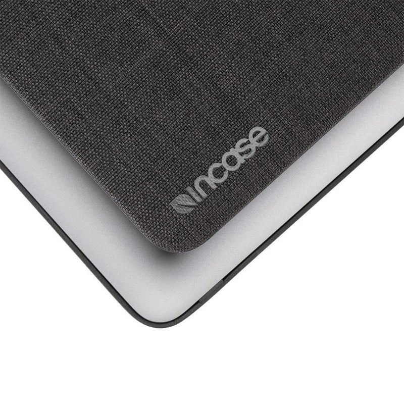 Incase Textured Hardshell in Woolenex Case for 16-inch MacBook Pro