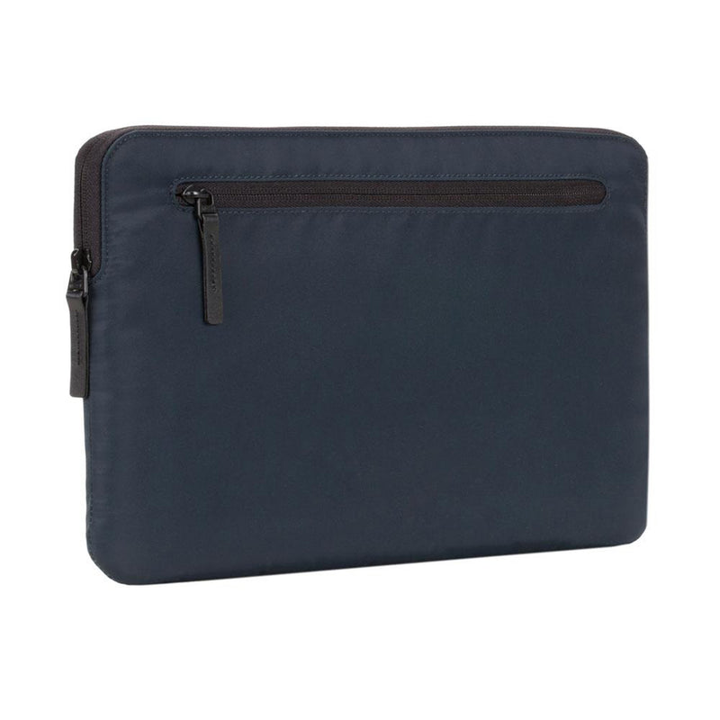 Incase Compact Sleeve in Flight Nylon for MacBook Pro 15" & 16"