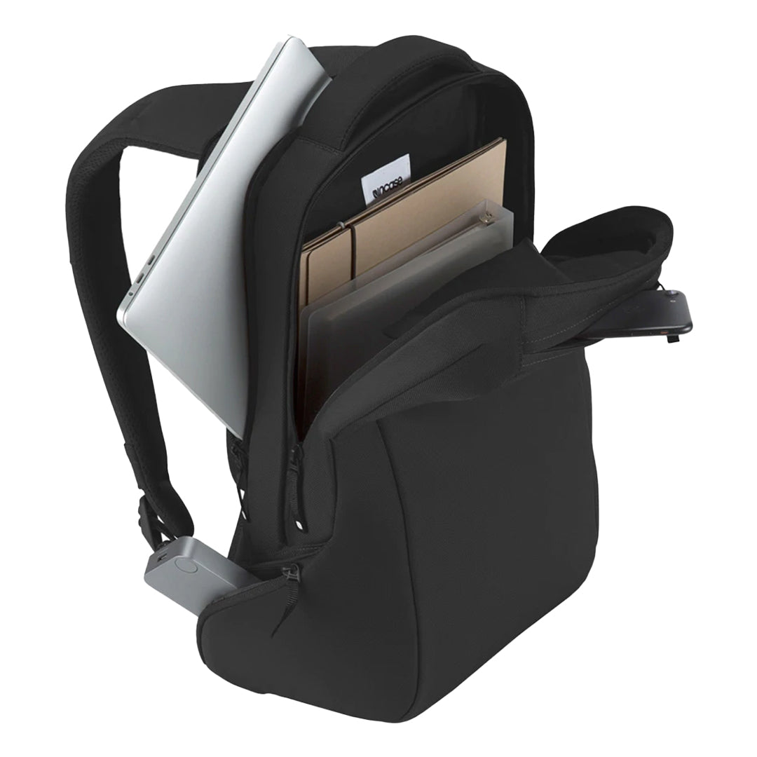 Incase  ICON Slim Backpack